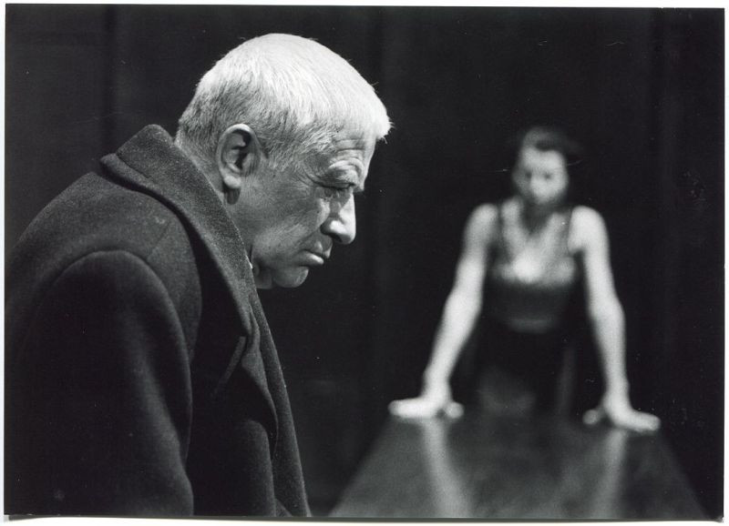 William Shakespeare, Król Lear, reż. Piotr Cieplak, Teatr Powszechny w Warszawie, 2001 | Zbigniew Zapasiewicz (Lear), Katarzyna Herman (Goneryla) | fot. Dariusz Senkowski
